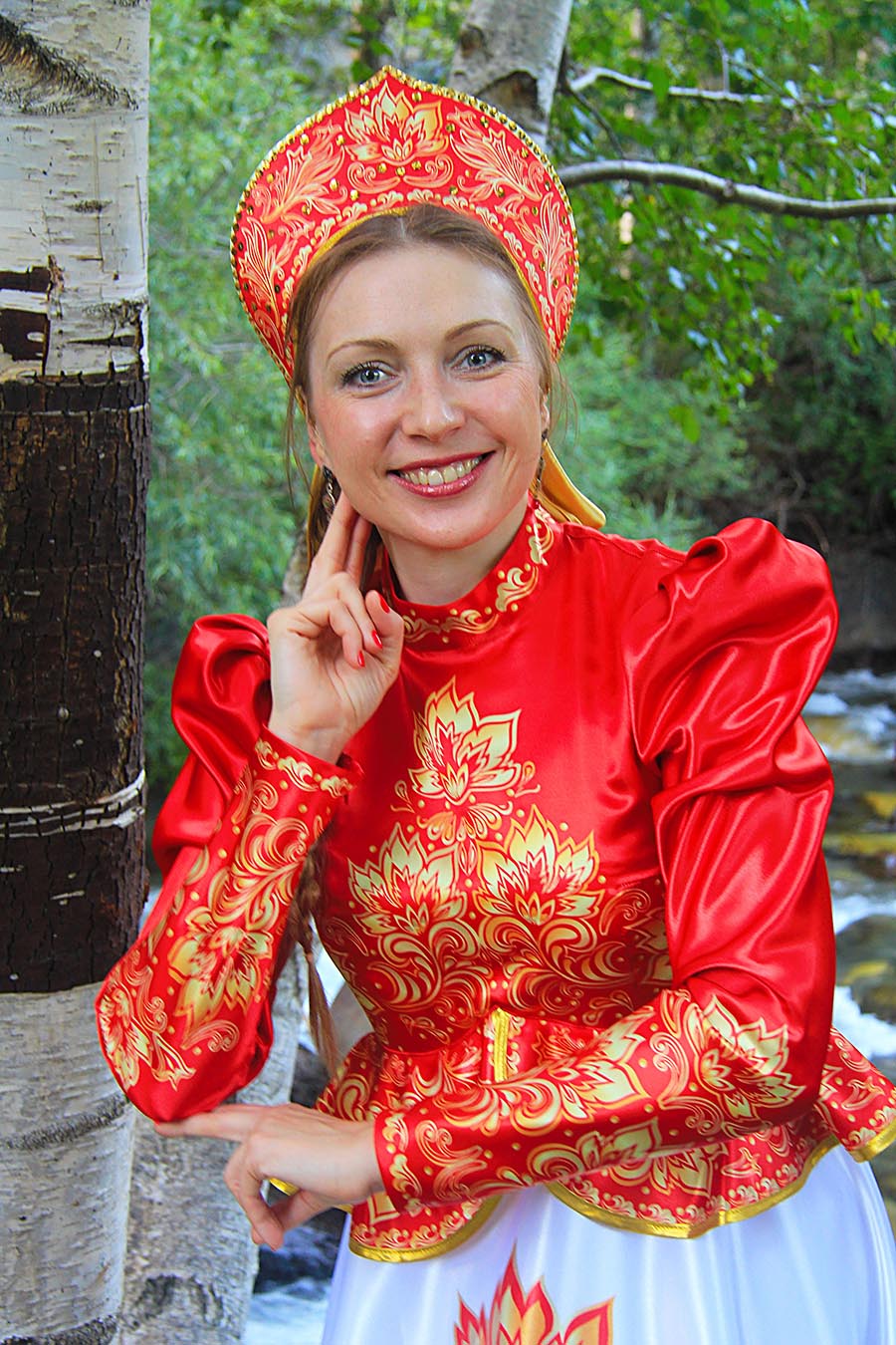 Women in Slavic costumes in Kiev